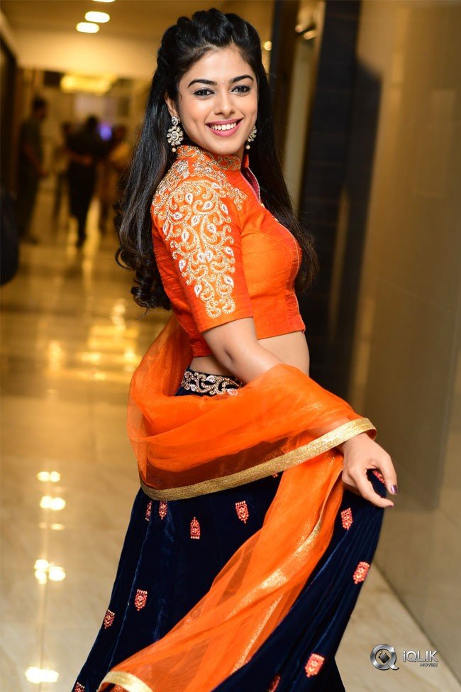 Siddhi-Idnani-New-Photos